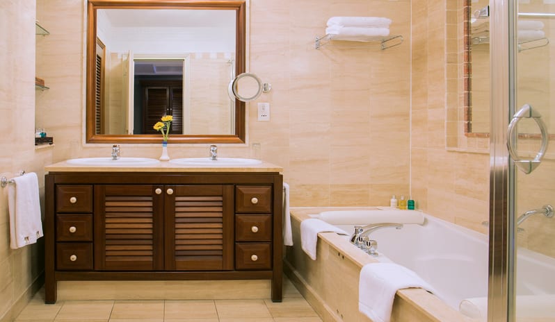 Columbia Beach Resort-Two Bedroom Family Suite Sea View (Main Building) 5_13473